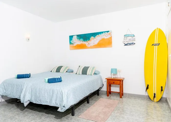 Waves Views アパート